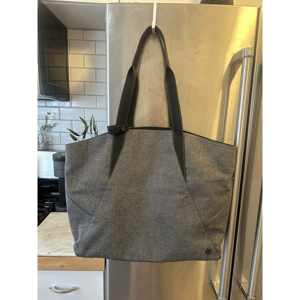 Lululemon All Day Lg Tote Go Wild Purse Gray/black 6pckt Boat Baby Gym Vacay